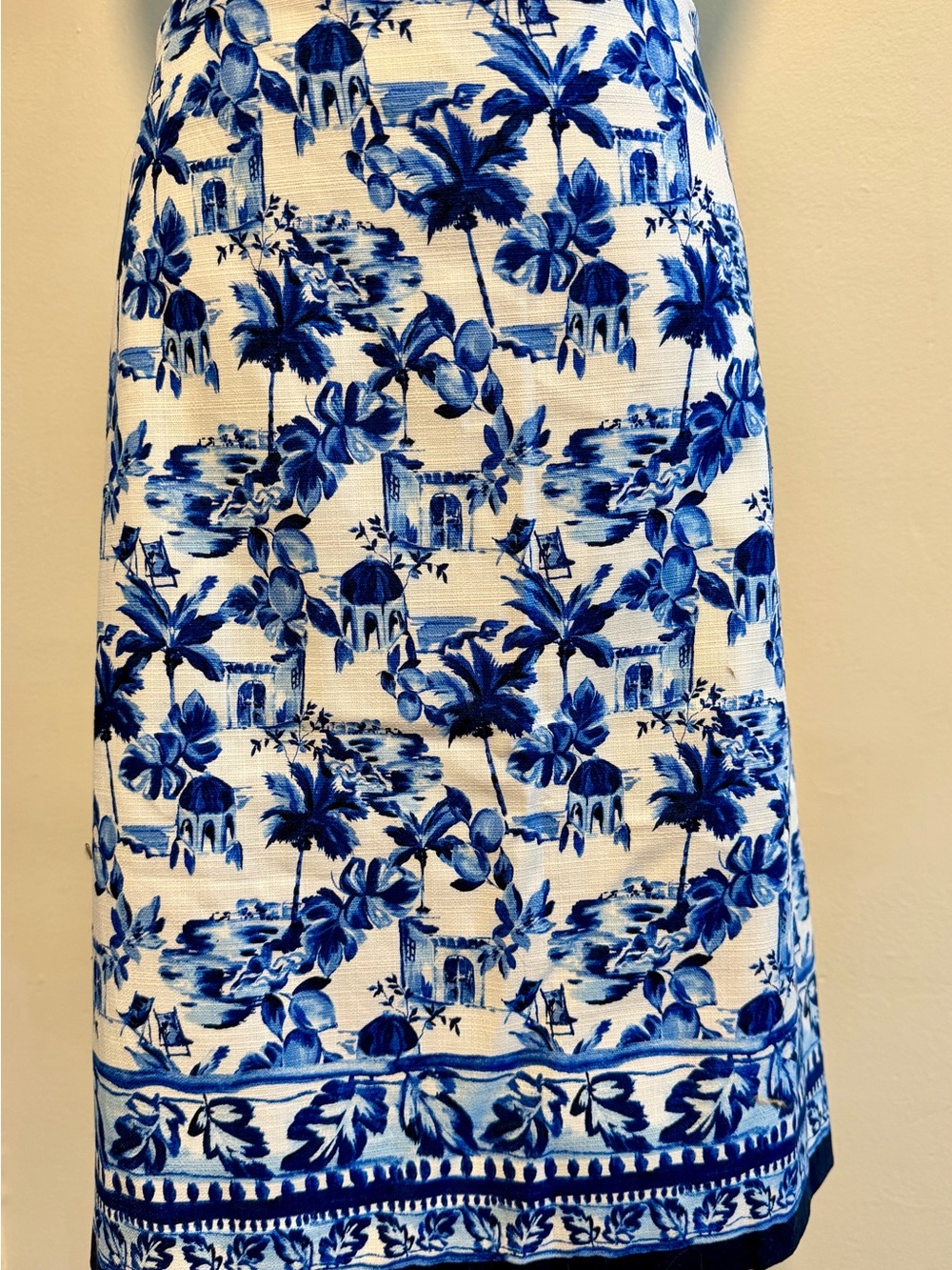 LOFT White and Blue Tropical Print Pencil Skirt - Picture 2 of 6